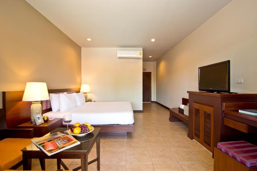 ROSE BAY RESORT - 3
