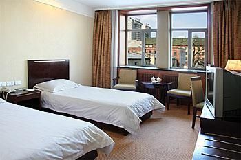 FRIENDSHIP PALACE - 16