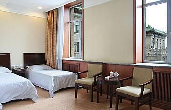 FRIENDSHIP PALACE - 18