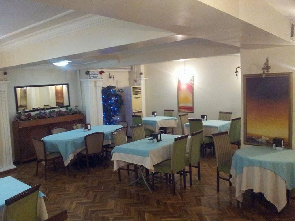 Grand Mark Hotel - 10