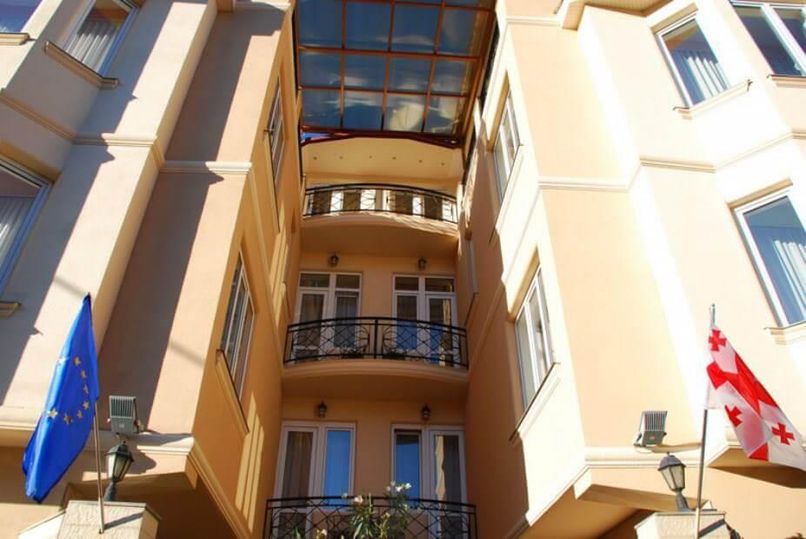 KMM HOTEL - 2