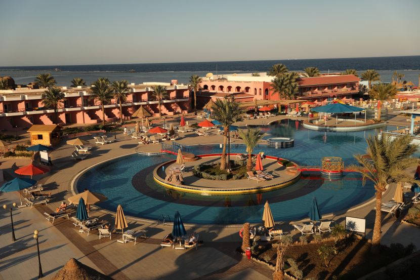 ALEXANDER THE GREAT RESORT - 1