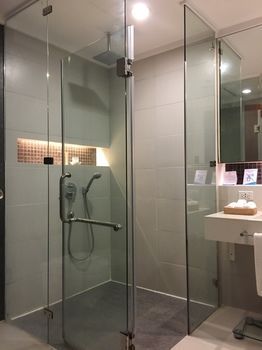 BELLEVUE RESORT - 2