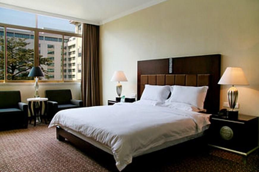 DONGFANG HOTEL GUANGZHOU - 2