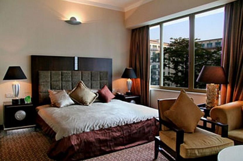 DONGFANG HOTEL GUANGZHOU - 3