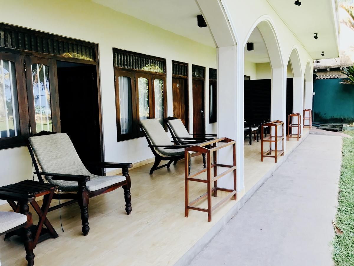 SRI GEMUNU BEACH - 21