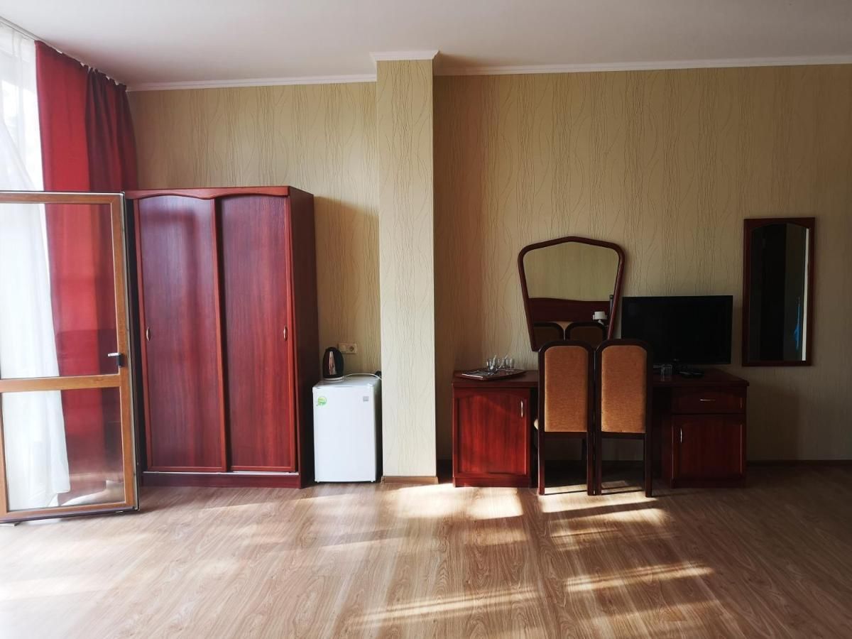 GREEN CLUB, гостевой дом - 7