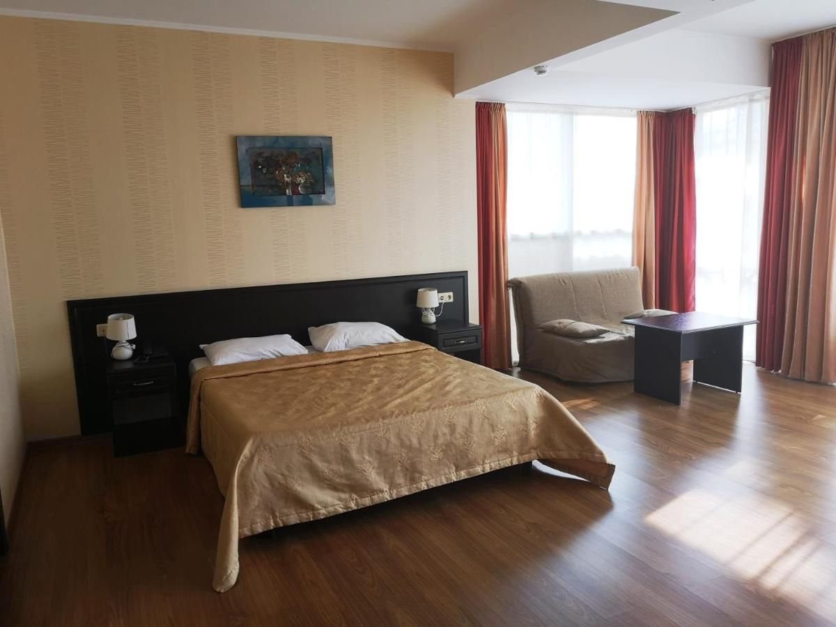 GREEN CLUB, гостевой дом - 8