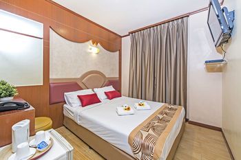 HOTEL 81 PALACE - 1