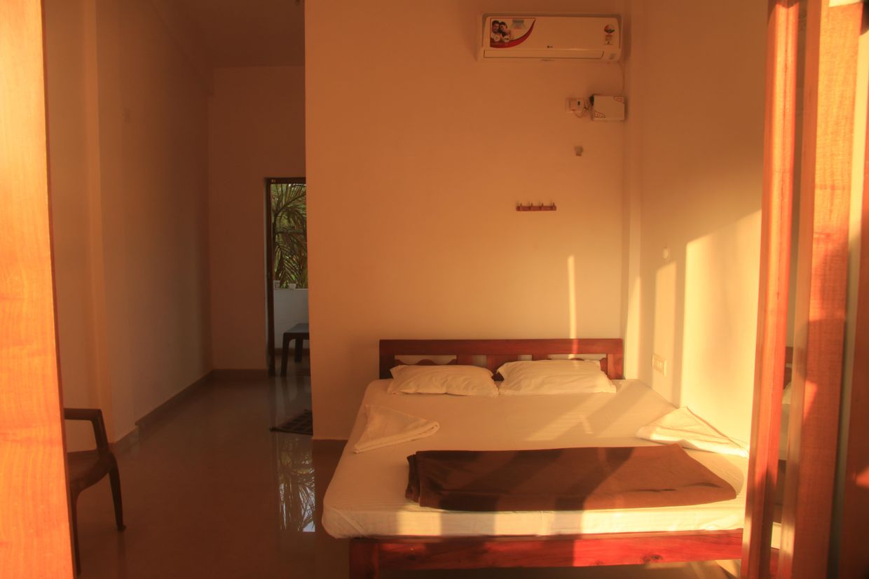 SHANKAR BY THE SEA - 4