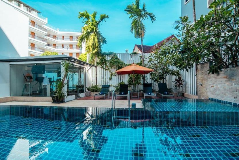 CITRUS PATONG HOTEL - 1
