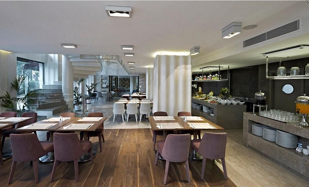 Ramada by Wyndham Istanbul Grand Bazaar - 9