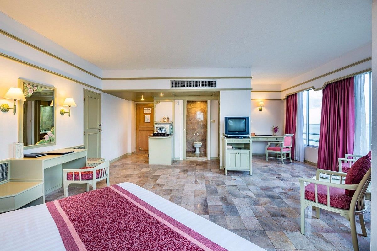 CHOLCHAN PATTAYA RESORT - 16