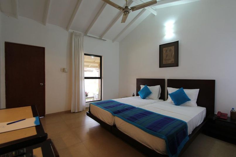 AMAGI BEACH GUESTHOUSE - 4