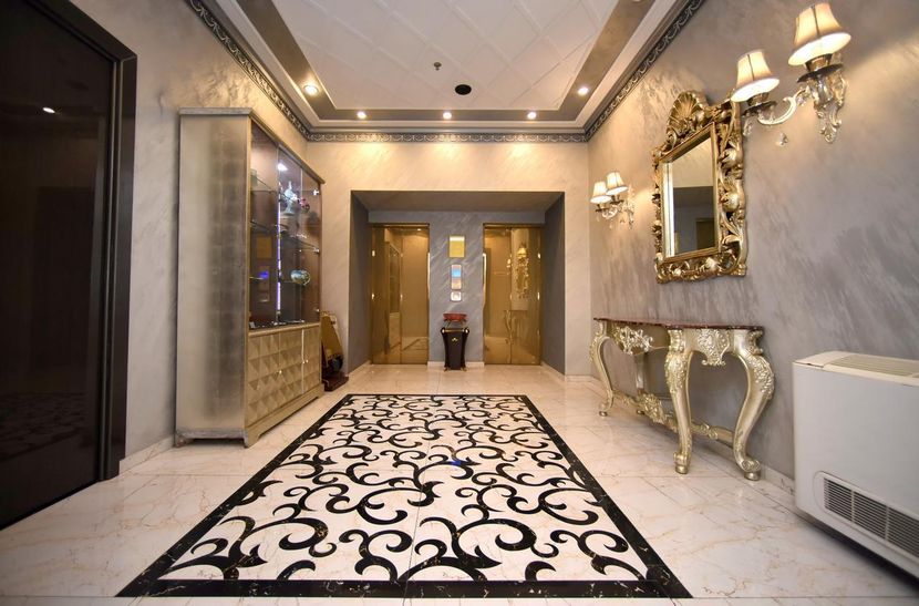 IMPERIAL PALACE HOTEL - 2