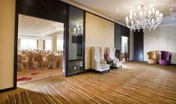 DORSETT SHANGHAI (上海帝盛酒店 ) - 4