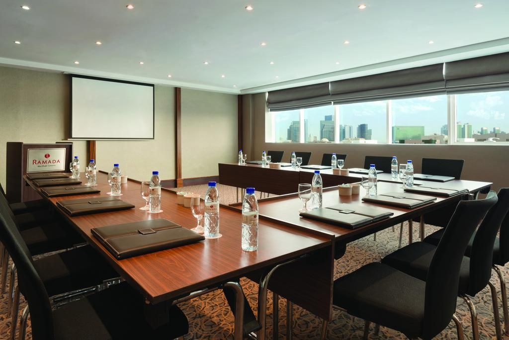 RAMADA ABU DHABI CORNICHE - 18