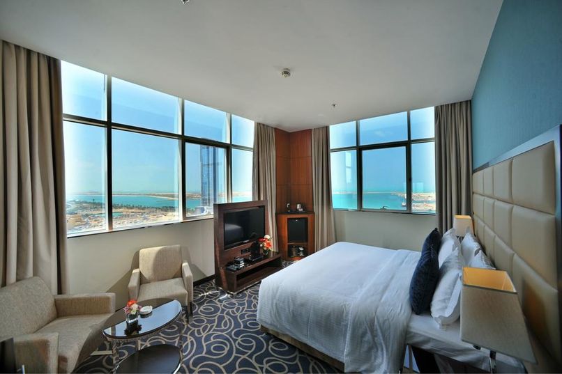 RAMADA ABU DHABI CORNICHE - 6