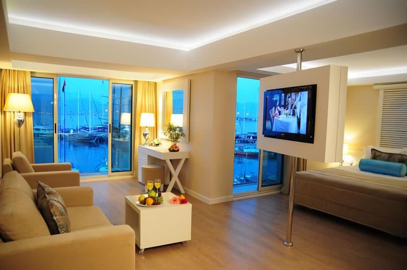 Alesta Yacht Hotel - 7