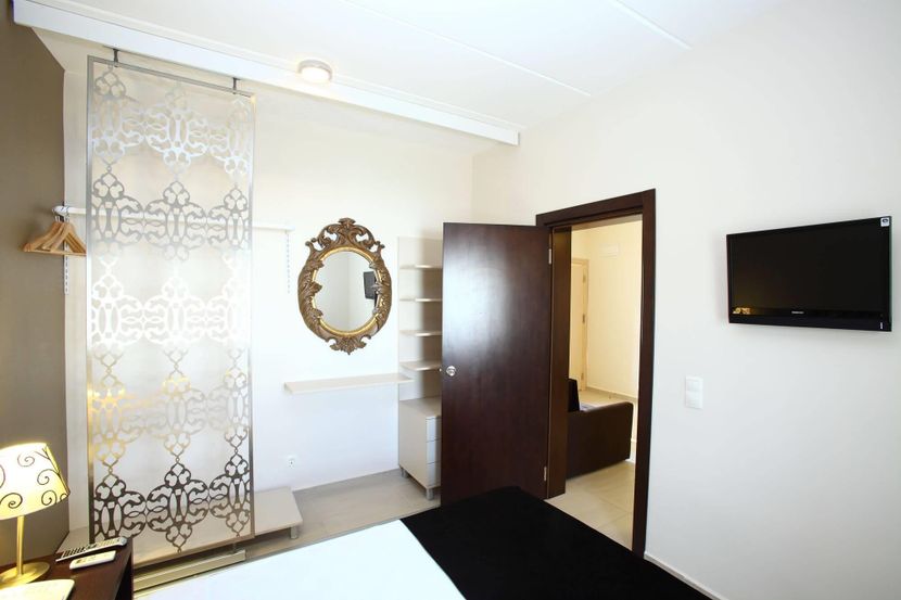 Babana Hotel - 4