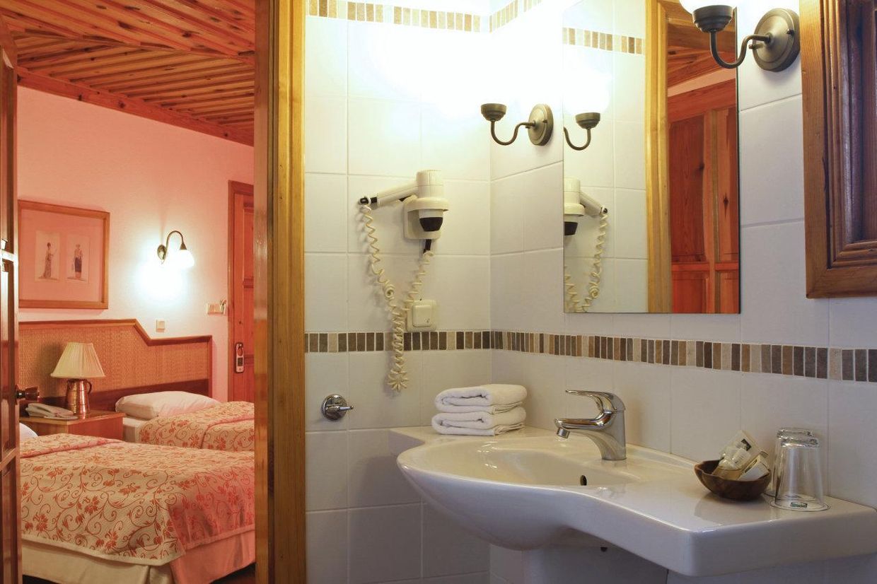 Montana Pine Resort - 29