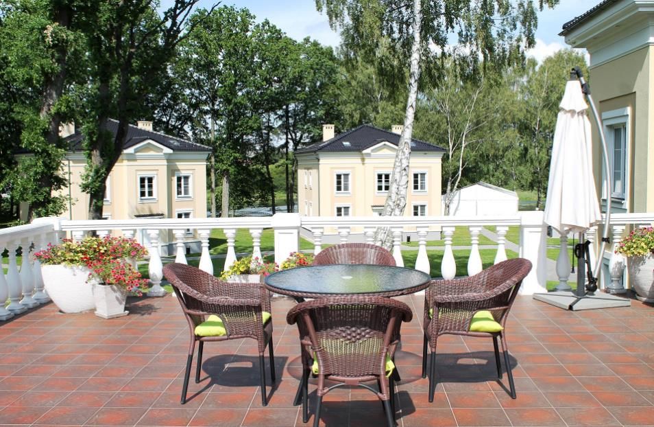 ФИЛИПП, парк-отель - 13