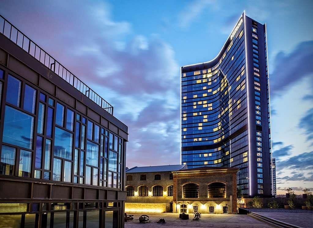 Hilton Istanbul Bomonti Hotel & Conference Center - 1