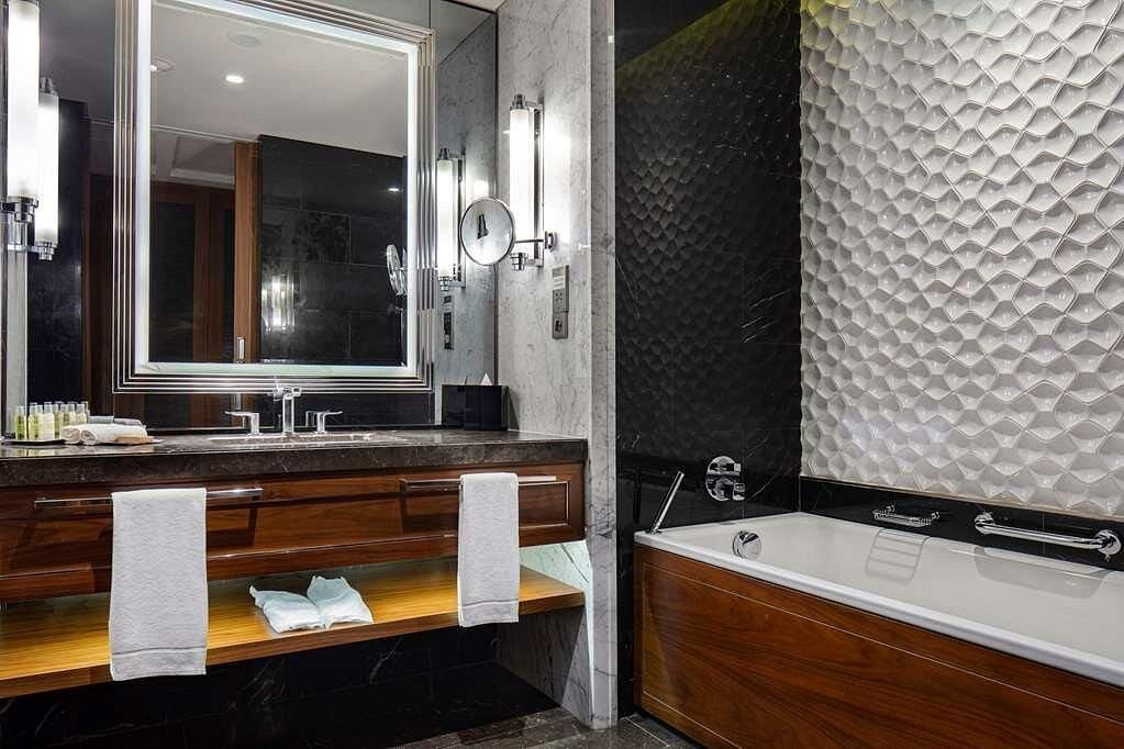 Hilton Istanbul Bomonti Hotel & Conference Center - 29