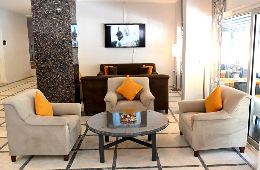 Roxx Royal Hotel - 6