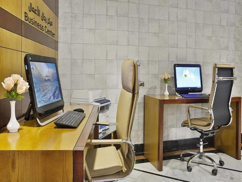 GATEWAY HOTEL - 3