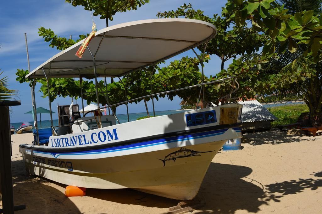 MARINA PASSIKUDAH - 12