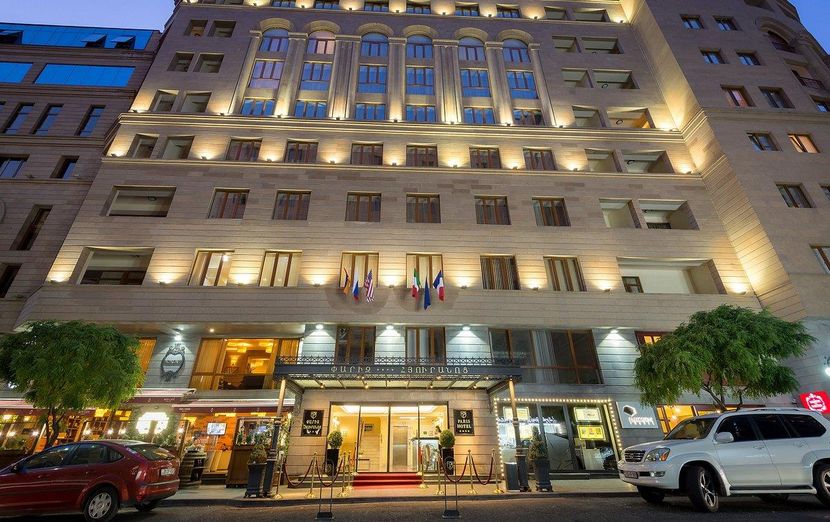 PARIS HOTEL YEREVAN - 2