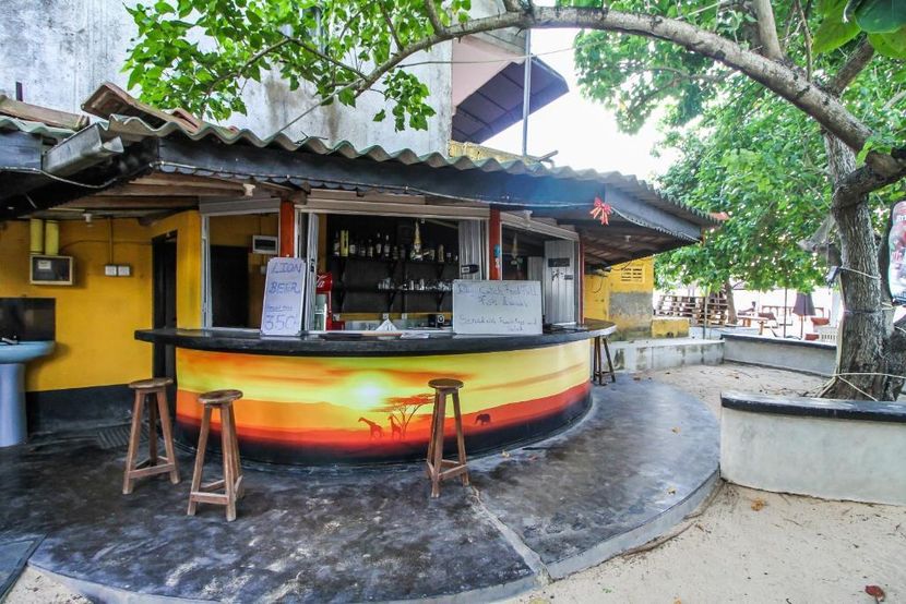 SEA VIEW BEACH IN UNAWATUANA - 2