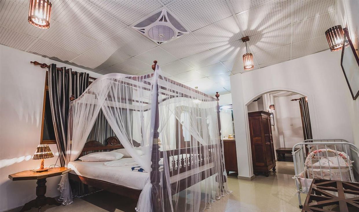 SEA VIEW BEACH IN UNAWATUANA - 29