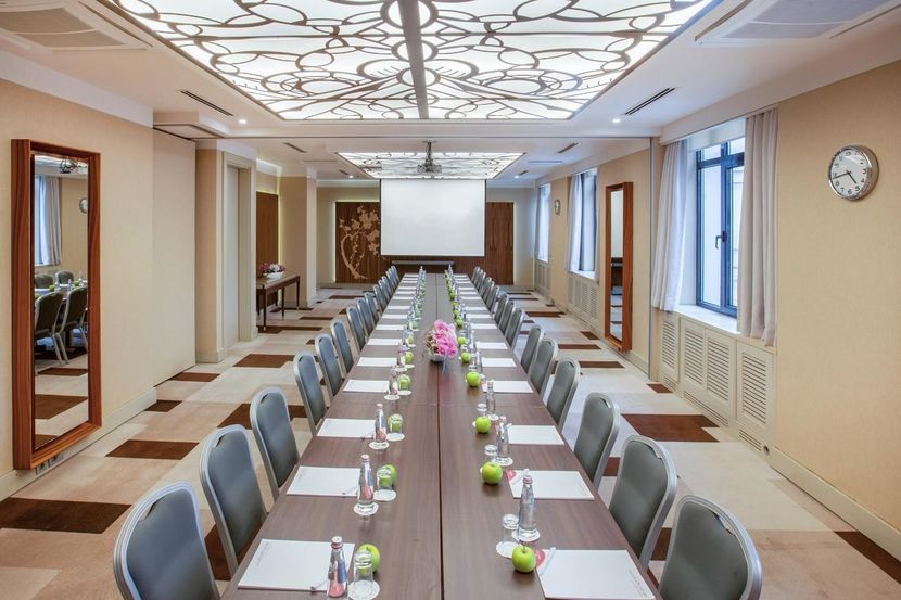 CROWN HOTEL, гостиница - 3