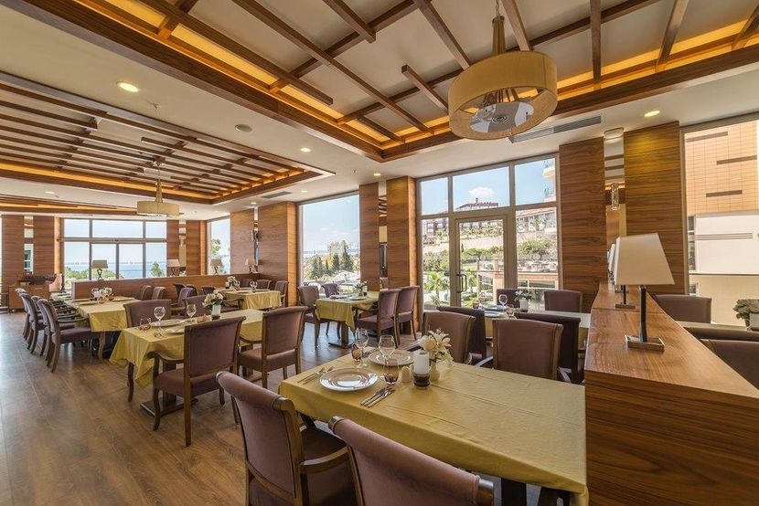 Ramada Resort by Wyndham Kusadasi Golf - 6