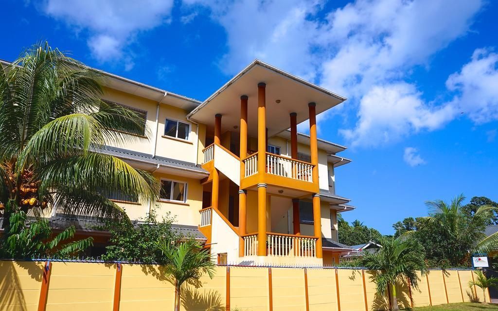 LA VILLA THERESE HOLIDAY - 1