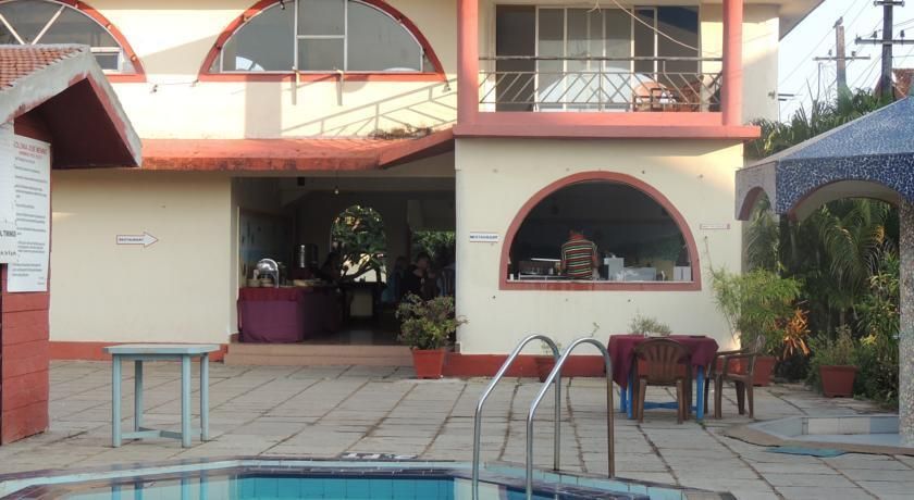 CLAREM GUESTHOUSE - 8