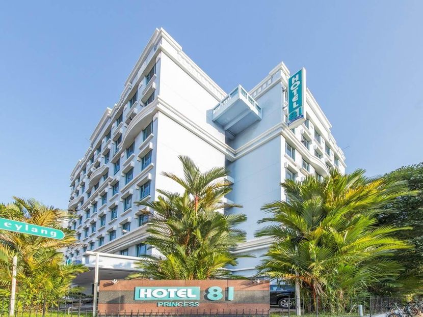 HOTEL 81 PRINCESS - 1