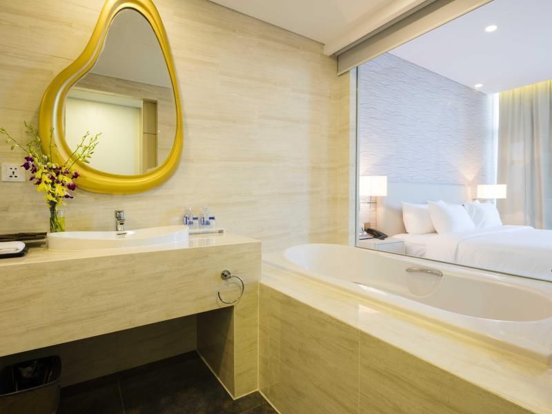 DIAMOND BAY HOTEL - 24