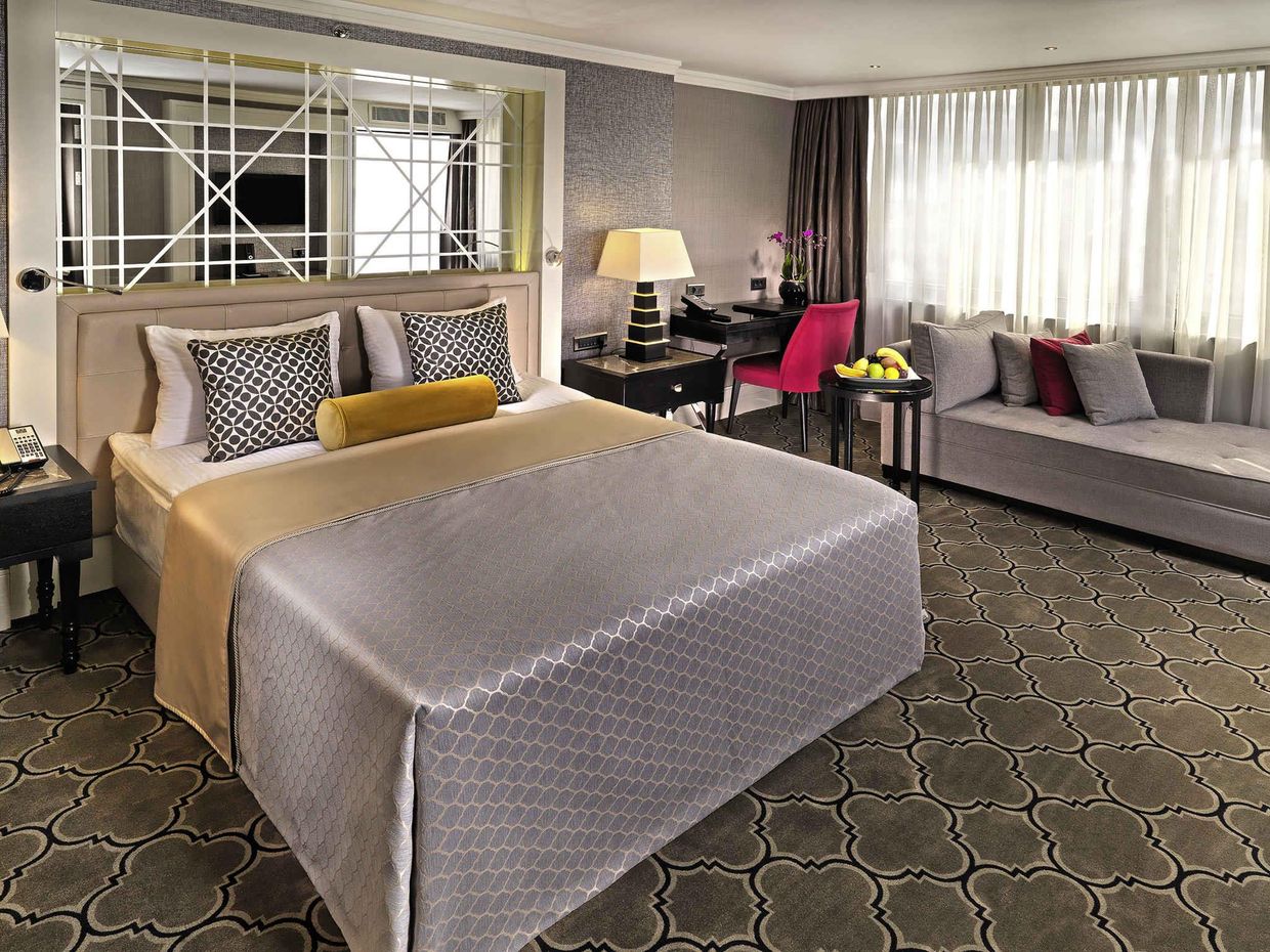Mercure Istanbul Bomonti Hotel - 14