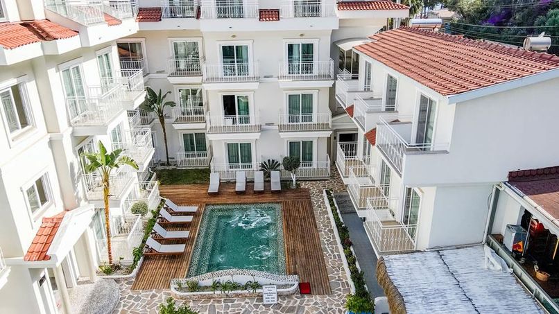 Montebello Deluxe  - 5