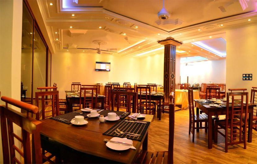 GLORIA GRAND HOTEL - 2