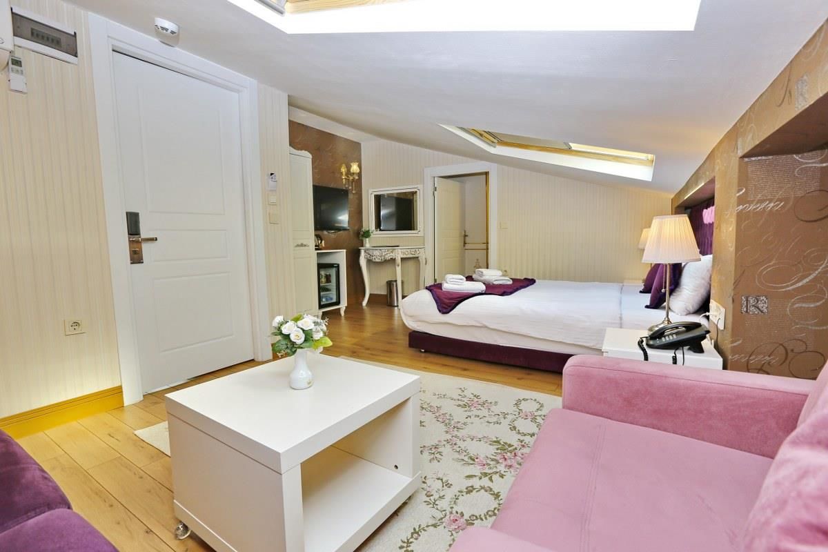 Diamond Royal Hotel - 16