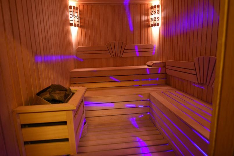 Diamond Royal Hotel - 3