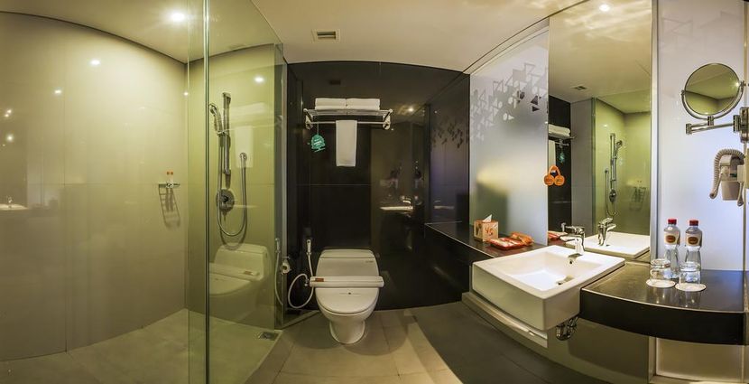 HARRIS HOTEL SEMINYAK - 4