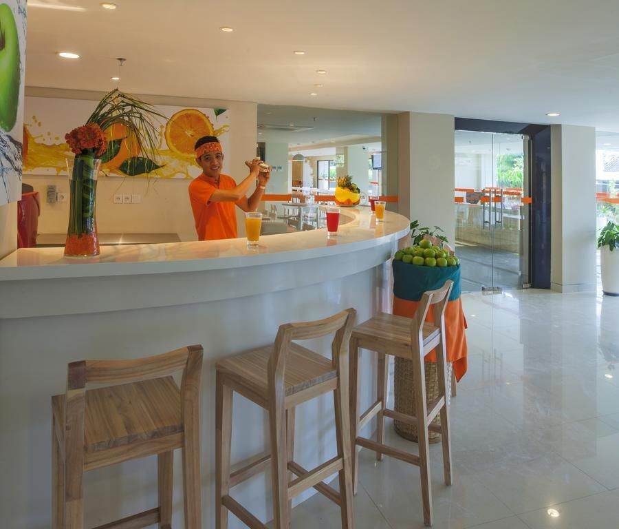 HARRIS HOTEL SEMINYAK - 9