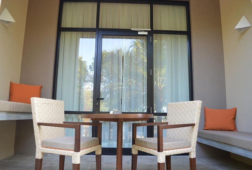 SUNRISE HOTEL (ex. SUNRISE BY JETWING) - 4