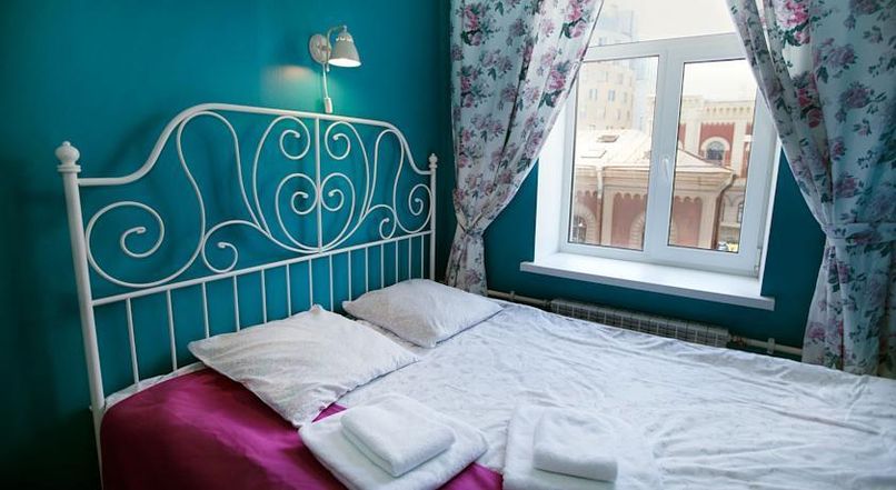 ДРУЗЬЯ НА ВОССТАНИЯ, хостел - 2