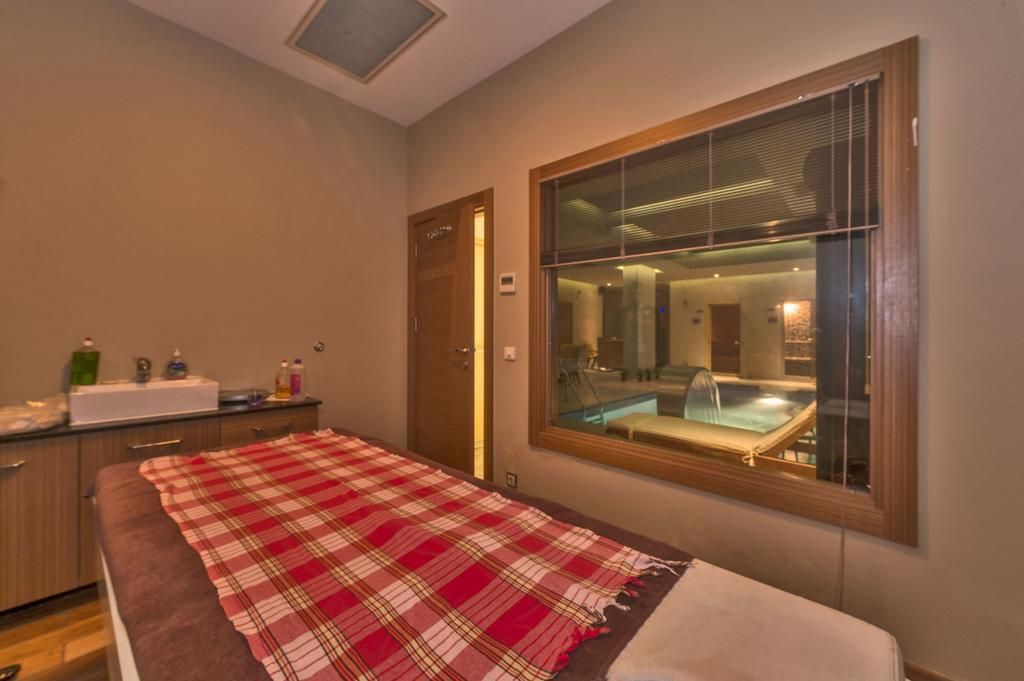 The Meretto Hotel Istanbul - 5